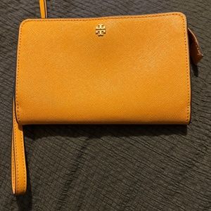 Tory Burch WRISTLET POUCH CLUTCH BAG